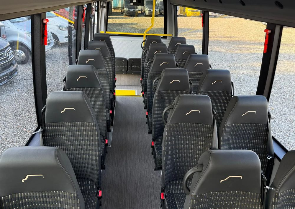 النقل الحضري جديد Mercedes-Benz Sprinter 519: صور 19 النقل الحضري جديد Mercedes-Benz Sprinter 519: صور 19