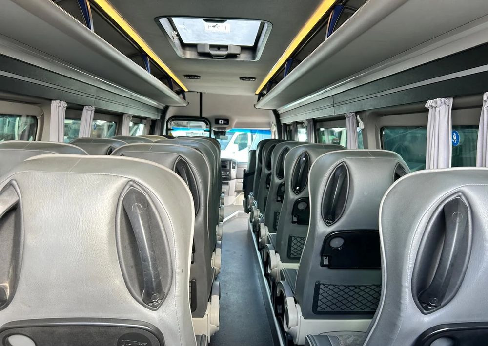 تأجير  Mercedes-Benz Sprinter 519 Mercedes-Benz Sprinter 519: صور 14