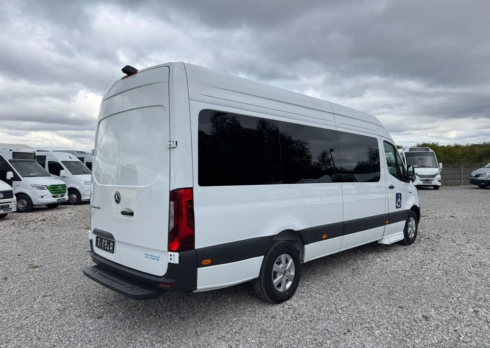 Mercedes-Benz Sprinter - صغيرة, حافلة كهربائية: صور 4 Mercedes-Benz Sprinter - صغيرة, حافلة كهربائية: صور 4