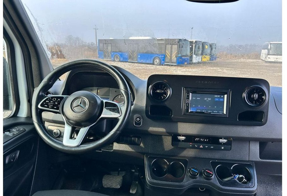 تأجير  Mercedes-Benz V6 , 24 + 4 osobowy , Turystyczny Mercedes-Benz V6 , 24 + 4 osobowy , Turystyczny: صور 14