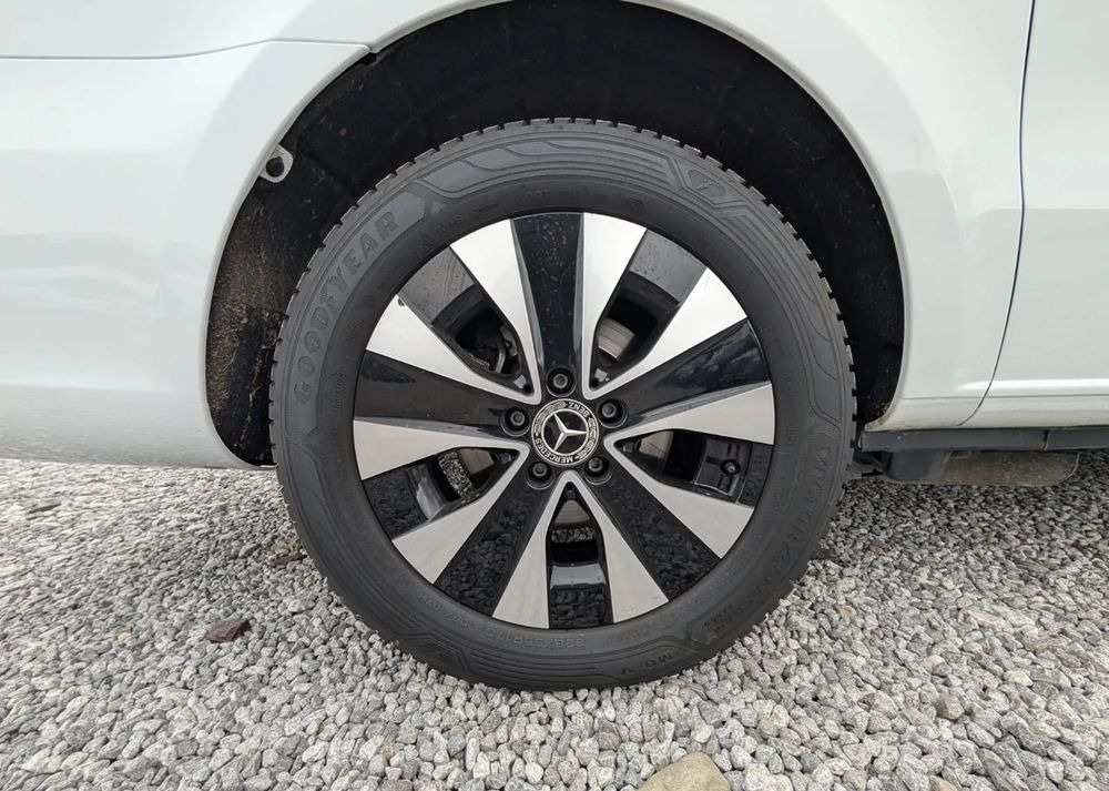 Mercedes-Benz Vito Tourer 114 - صغيرة, ميكروباص: صور 4 Mercedes-Benz Vito Tourer 114 - صغيرة, ميكروباص: صور 4