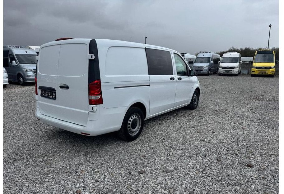 Mercedes-Benz Vito - الشاحنات الصغيرة كابينة مزدوجة: صور 4 Mercedes-Benz Vito - الشاحنات الصغيرة كابينة مزدوجة: صور 4