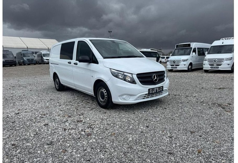 Mercedes-Benz Vito - الشاحنات الصغيرة كابينة مزدوجة: صور 1 Mercedes-Benz Vito - الشاحنات الصغيرة كابينة مزدوجة: صور 1