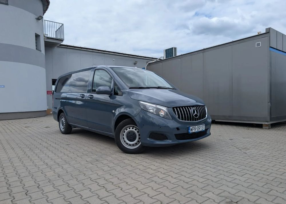 Mercedes-Benz Vito - الشاحنات الصغيرة كابينة مزدوجة: صور 1 Mercedes-Benz Vito - الشاحنات الصغيرة كابينة مزدوجة: صور 1