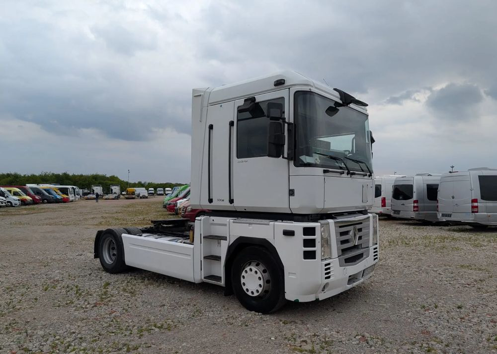 Renault Magnum - شاحنة جرار: صور 2 Renault Magnum - شاحنة جرار: صور 2