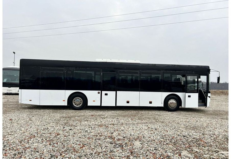 Solaris InterUrbino - باص النقل بين المدن: صور 4 Solaris InterUrbino - باص النقل بين المدن: صور 4