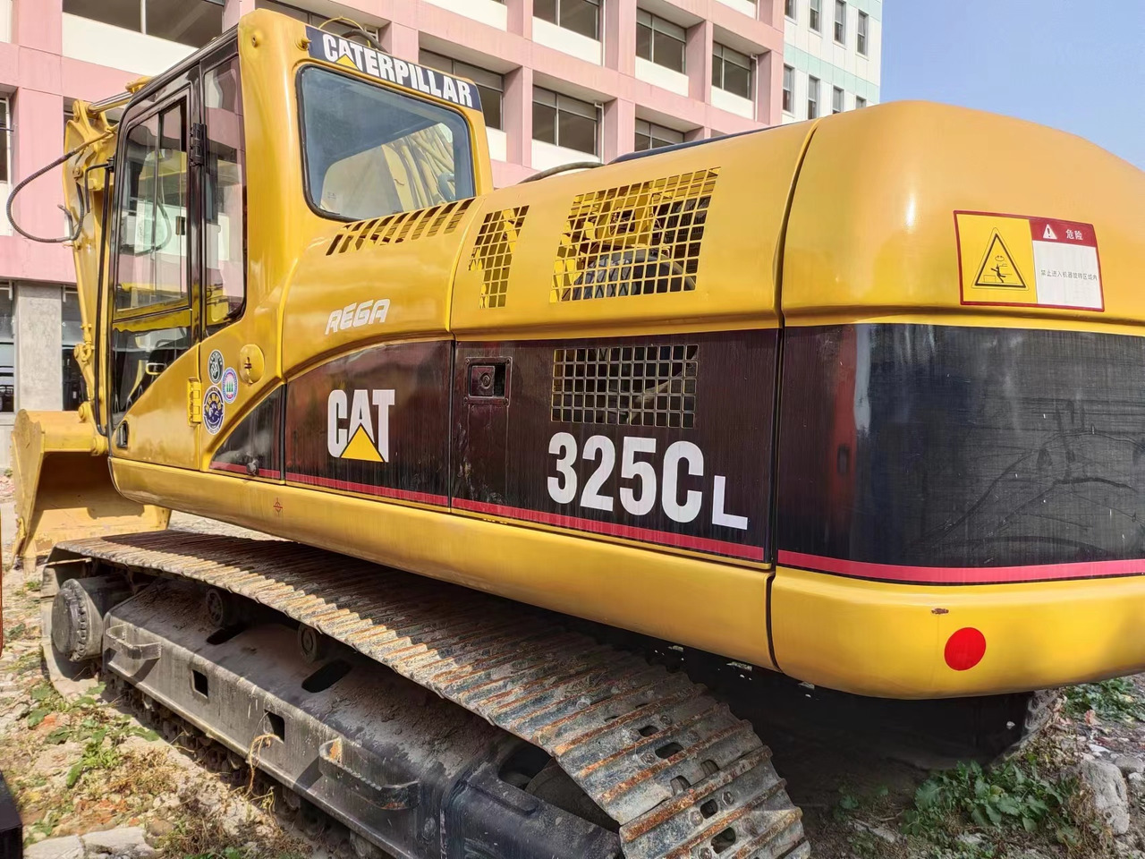 CAT 325CL - حفارات زحافة: صور 2 CAT 325CL - حفارات زحافة: صور 2