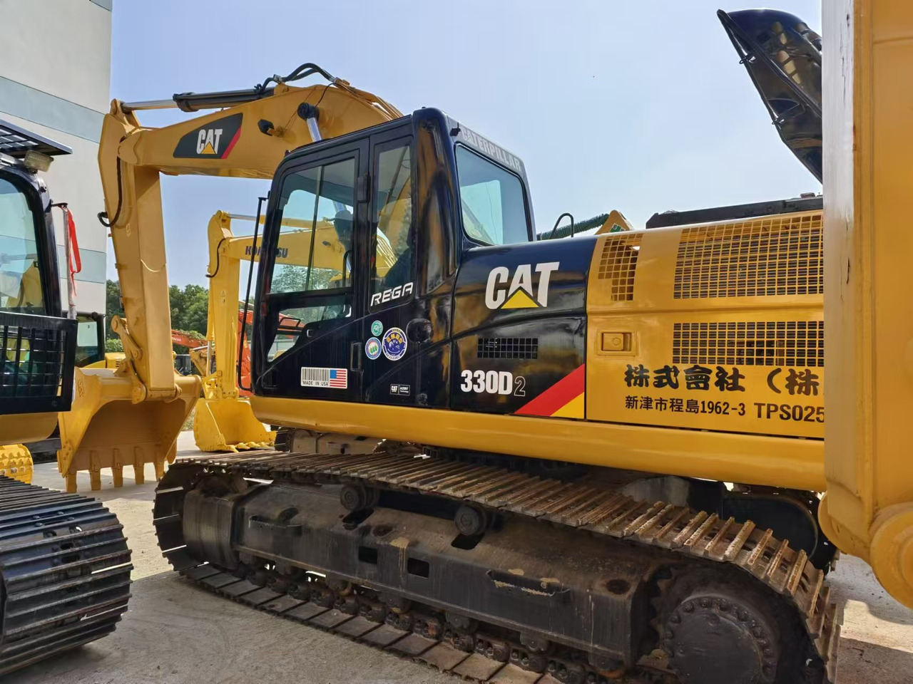 CAT 330D2 - حفارات زحافة: صور 1 CAT 330D2 - حفارات زحافة: صور 1