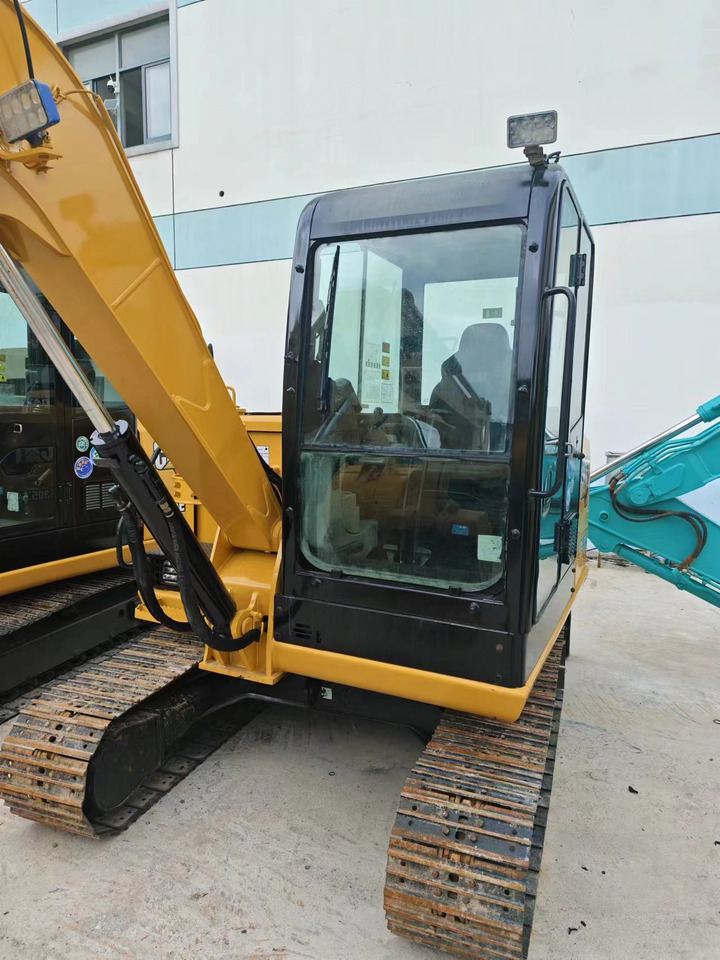 CATERPILLAR 305.5e2 - حفارات زحافة: صور 5 CATERPILLAR 305.5e2 - حفارات زحافة: صور 5