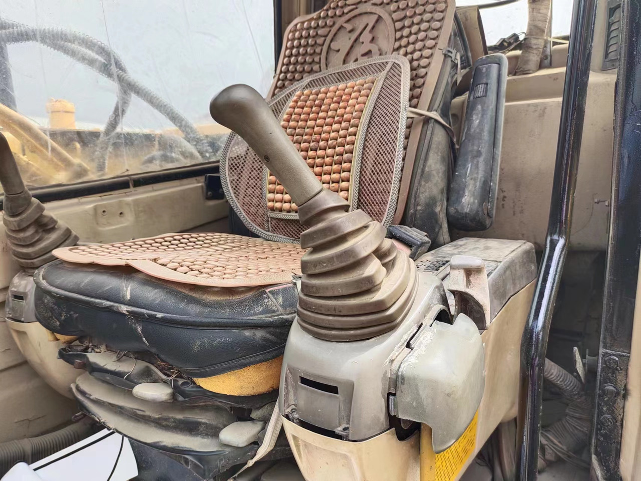 CATERPILLAR 312B - حفارات زحافة: صور 3 CATERPILLAR 312B - حفارات زحافة: صور 3