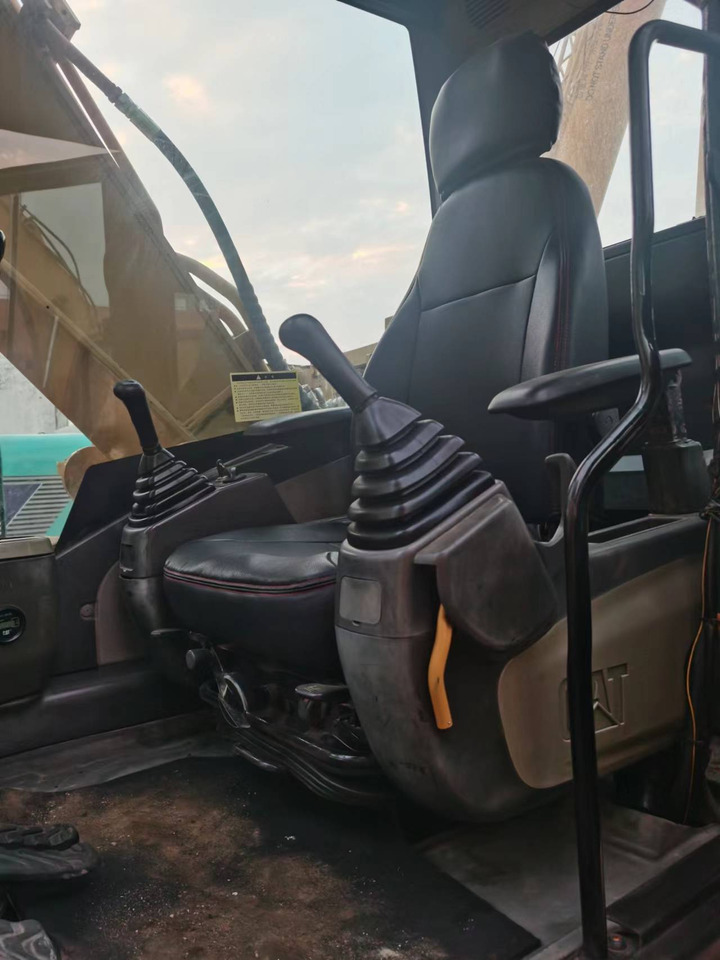 CATERPILLAR 315D - حفارات زحافة: صور 5 CATERPILLAR 315D - حفارات زحافة: صور 5