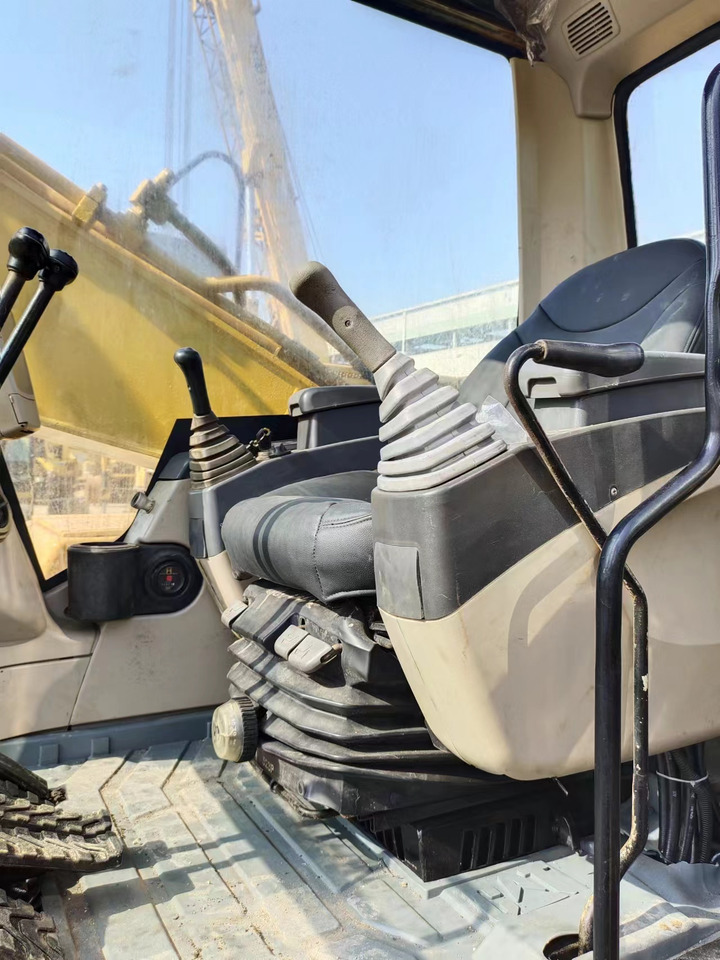 CATERPILLAR 320C - حفارات زحافة: صور 3 CATERPILLAR 320C - حفارات زحافة: صور 3