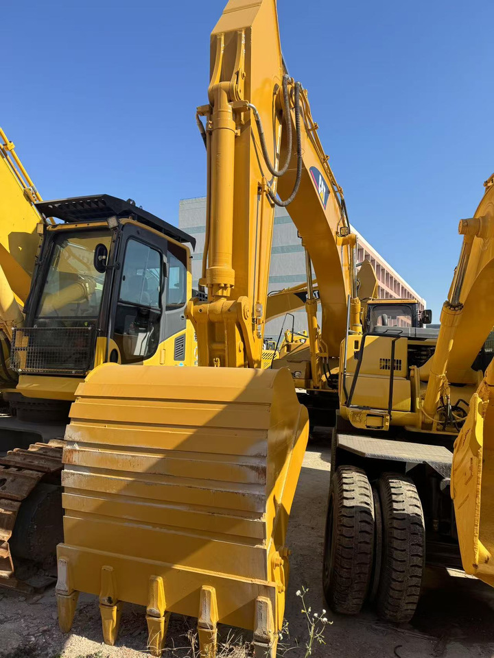 CATERPILLAR 330BL - حفارات زحافة: صور 5 CATERPILLAR 330BL - حفارات زحافة: صور 5