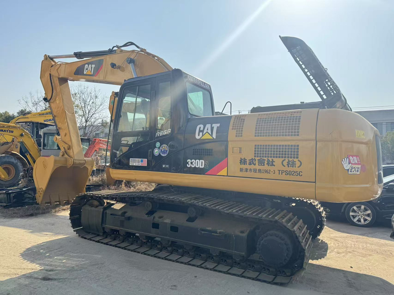 CATERPILLAR 330D2 - حفارات زحافة: صور 4 CATERPILLAR 330D2 - حفارات زحافة: صور 4
