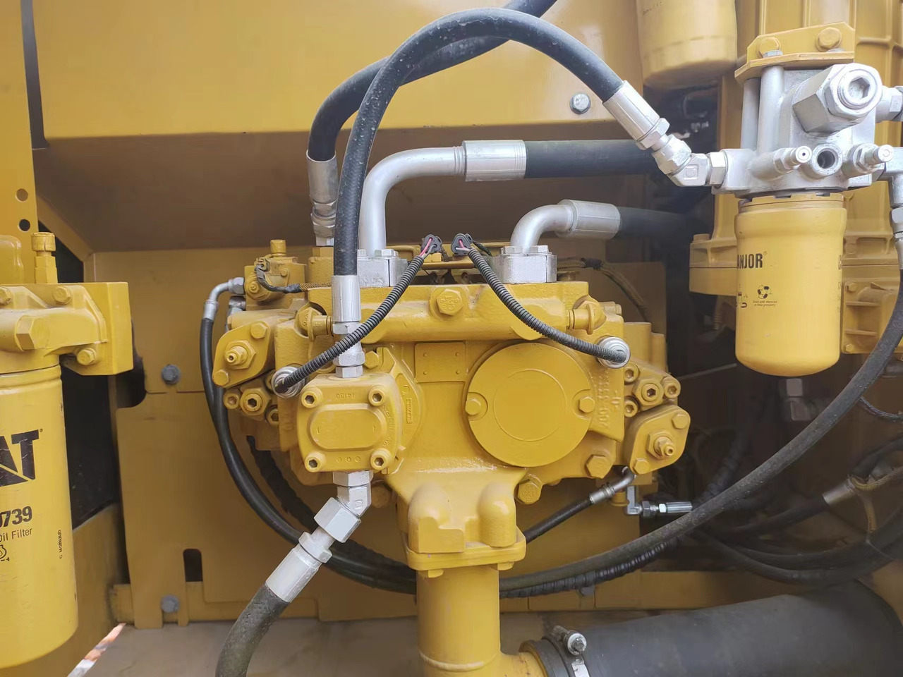 CATERPILLAR CAT 320D - حفارات زحافة: صور 5 CATERPILLAR CAT 320D - حفارات زحافة: صور 5