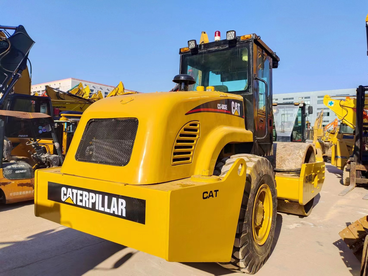 CATERPILLAR CS683E - مدماج: صور 4 CATERPILLAR CS683E - مدماج: صور 4