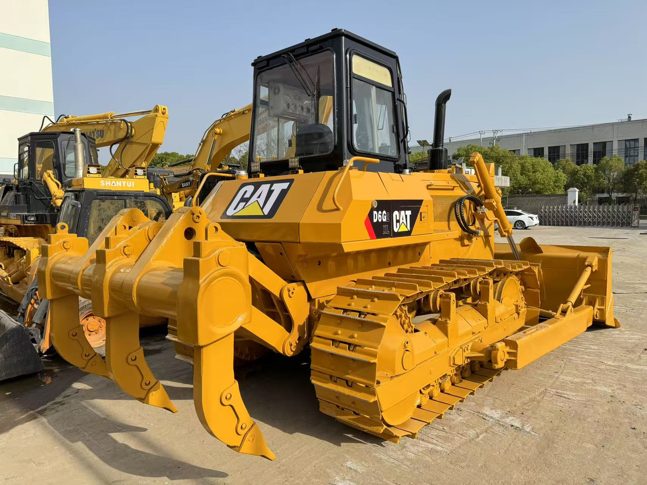 CATERPILLAR D6G2 - بلدوزر: صور 2 CATERPILLAR D6G2 - بلدوزر: صور 2