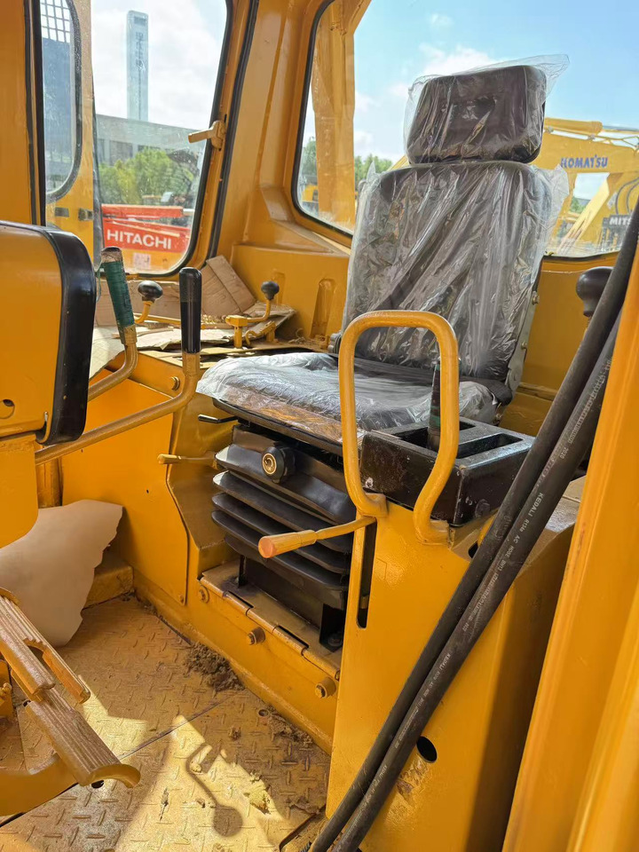 CATERPILLAR D7G - بلدوزر: صور 4 CATERPILLAR D7G - بلدوزر: صور 4