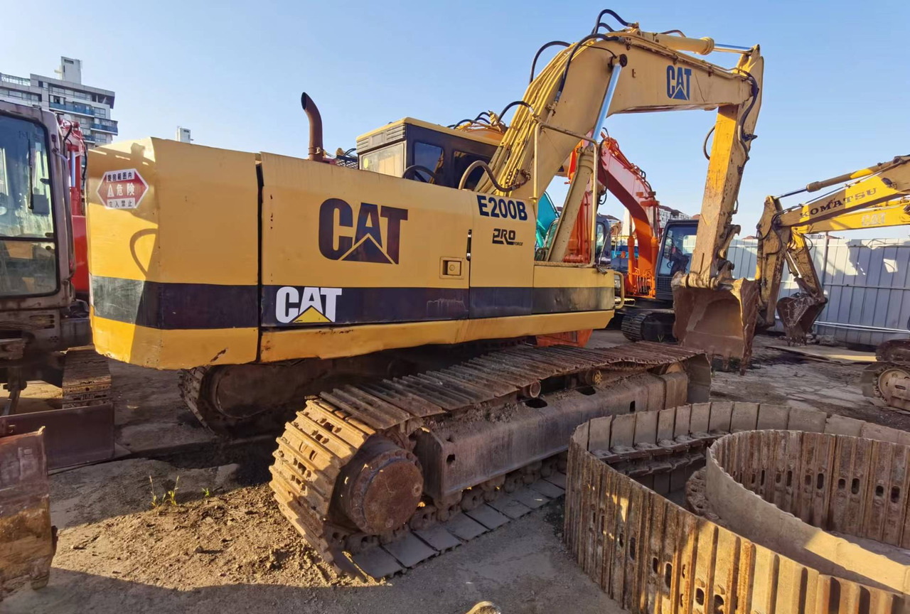 CATERPILLAR E200B - حفارات زحافة: صور 1 CATERPILLAR E200B - حفارات زحافة: صور 1
