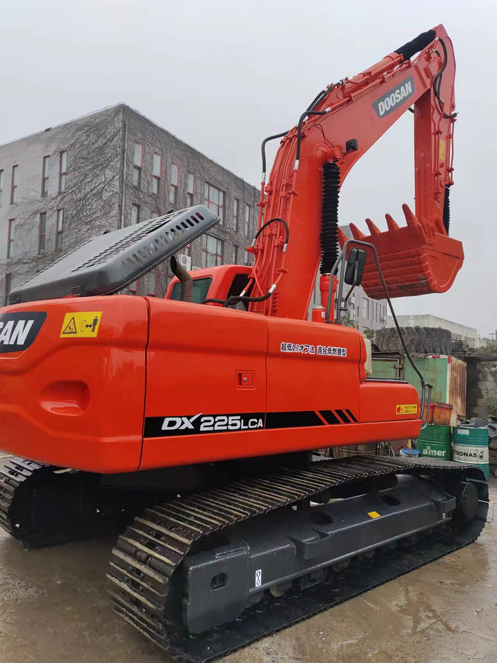 DOOSAN DX225LCA - حفارات زحافة: صور 3 DOOSAN DX225LCA - حفارات زحافة: صور 3