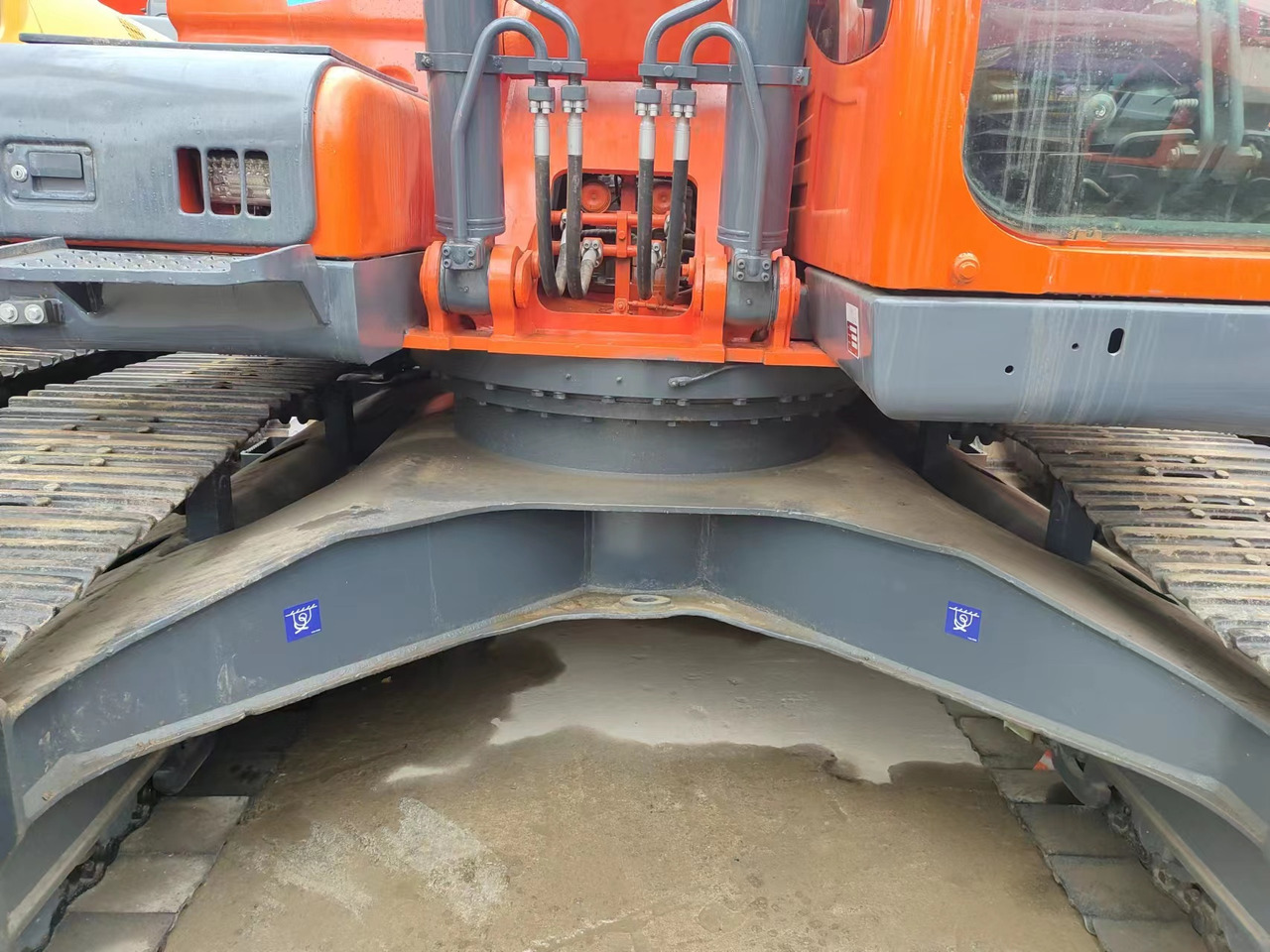 DOOSAN DX225LC - حفارات زحافة: صور 5 DOOSAN DX225LC - حفارات زحافة: صور 5