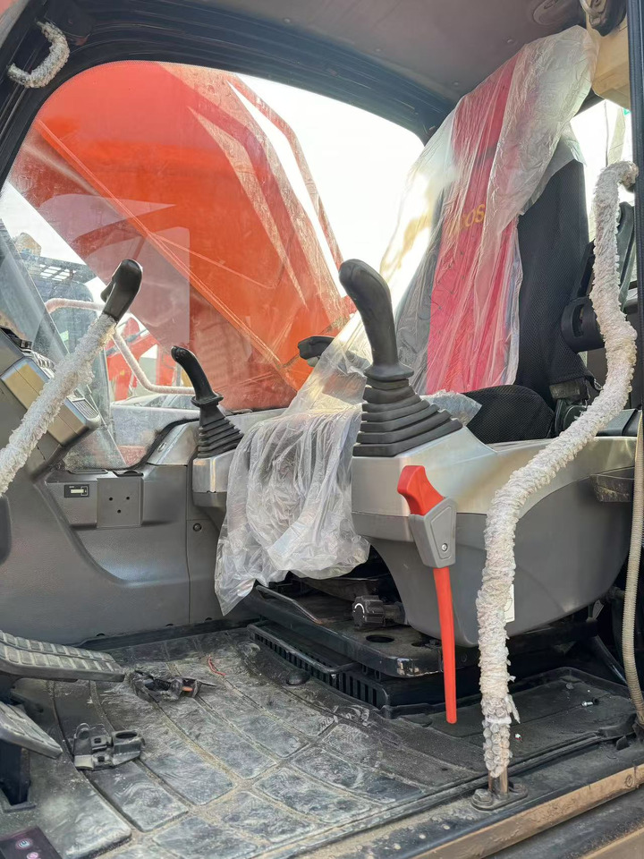 DOOSAN DX340LC - حفارات زحافة: صور 3 DOOSAN DX340LC - حفارات زحافة: صور 3