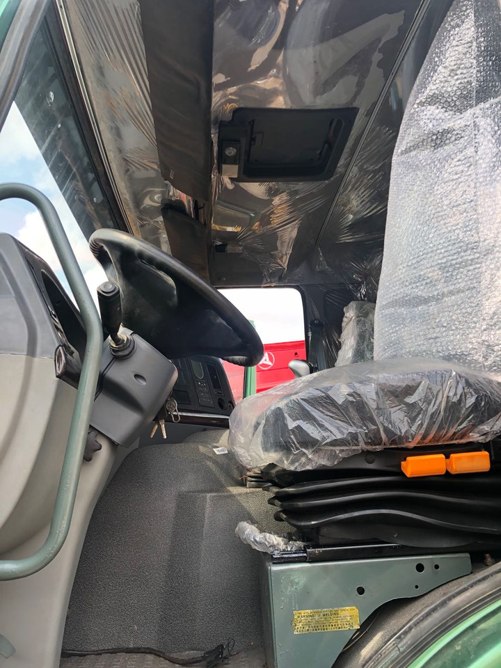 HOWO 420 - شاحنة جرار: صور 4 HOWO 420 - شاحنة جرار: صور 4