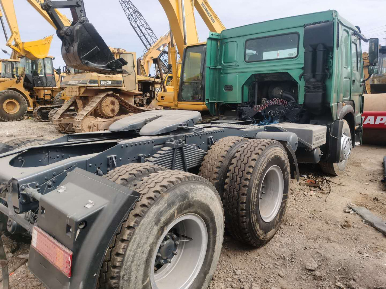 HOWO truck - شاحنة جرار: صور 5 HOWO truck - شاحنة جرار: صور 5