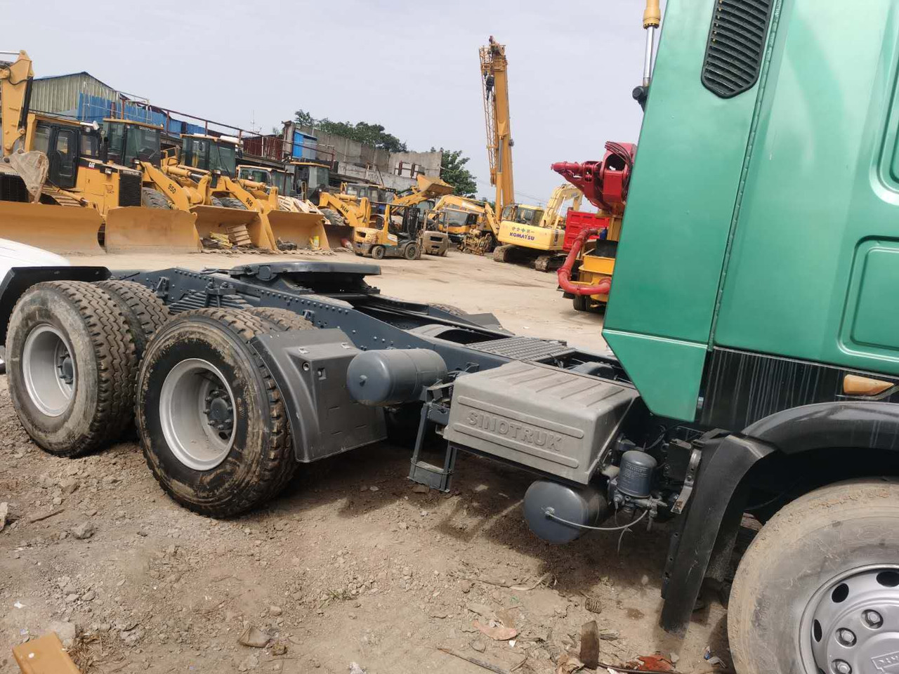 شاحنة جرار HOWO truck: صور 6