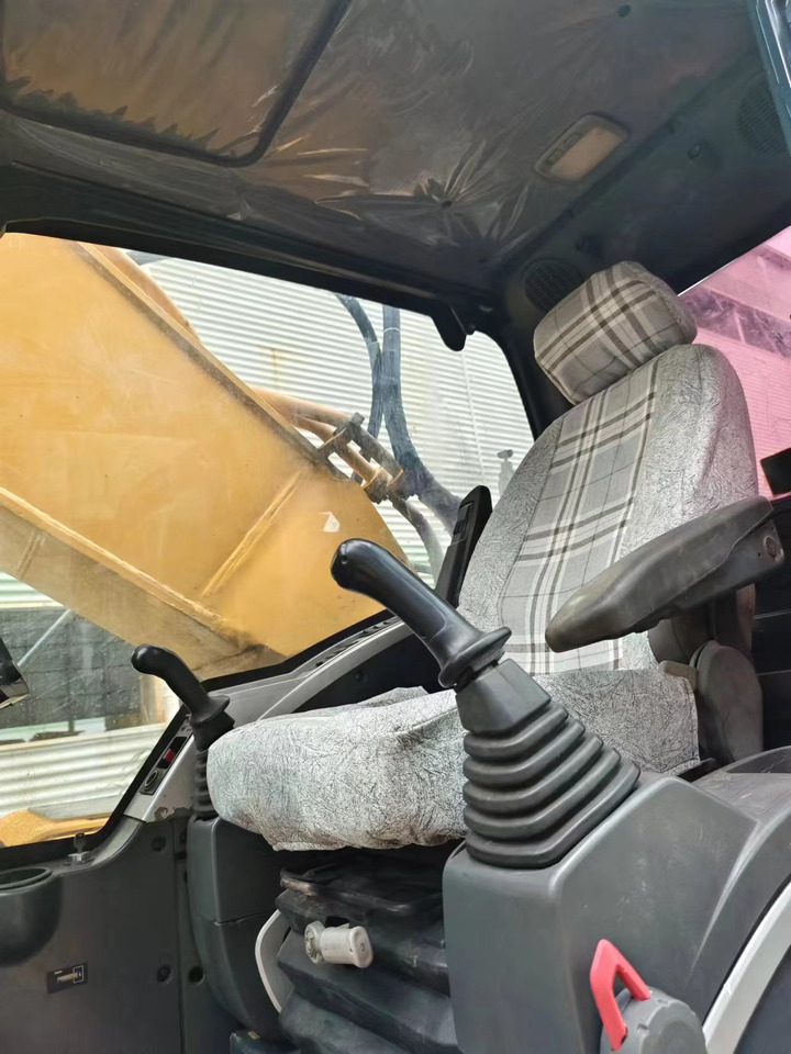 HYUNDAI R485LC9VS R485 - حفارات زحافة: صور 4 HYUNDAI R485LC9VS R485 - حفارات زحافة: صور 4