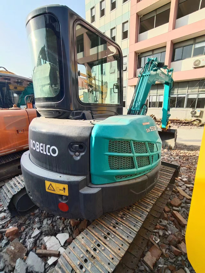 KOBELCO SK55SR - حفارة مصغرة: صور 5 KOBELCO SK55SR - حفارة مصغرة: صور 5