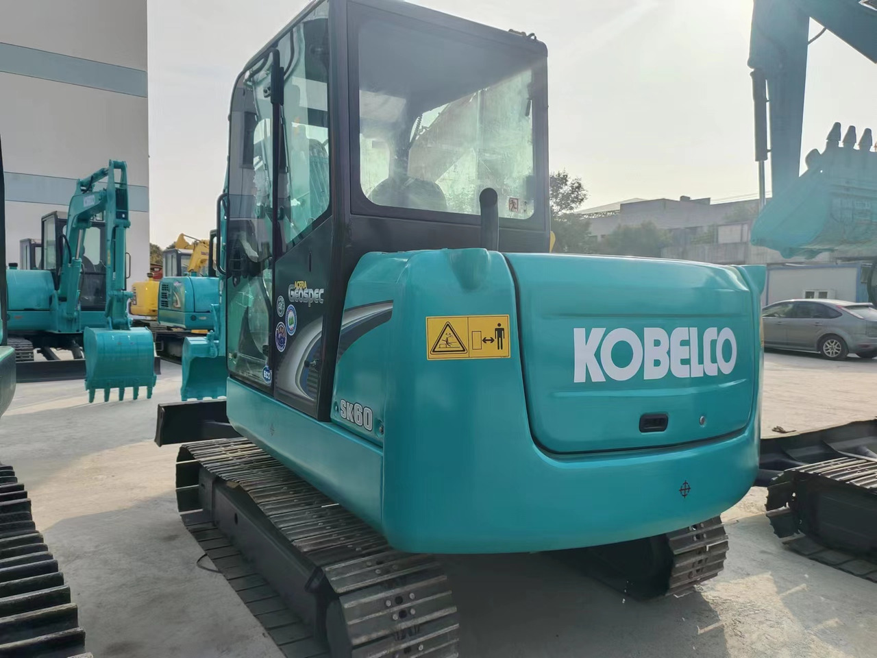 KOBELCO SK60-8 - حفارة مصغرة: صور 1 KOBELCO SK60-8 - حفارة مصغرة: صور 1