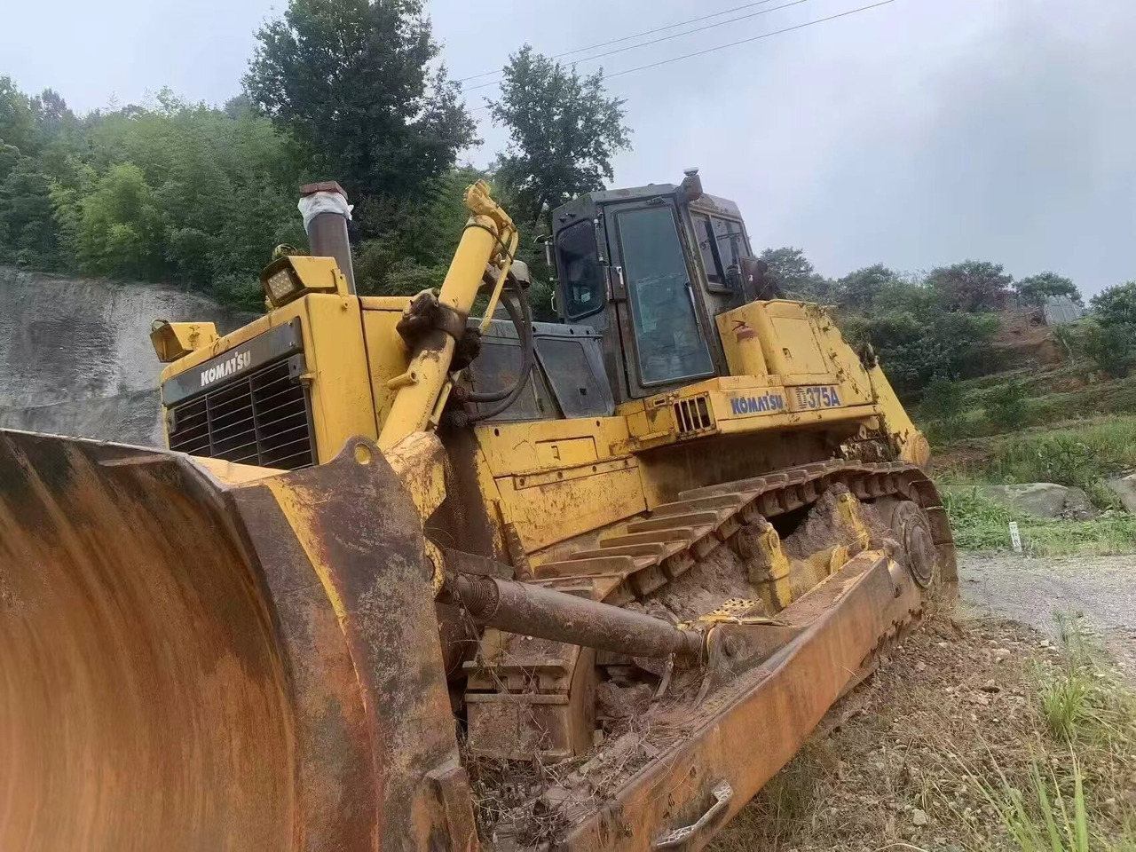 KOMATSU D375 - بلدوزر: صور 2 KOMATSU D375 - بلدوزر: صور 2