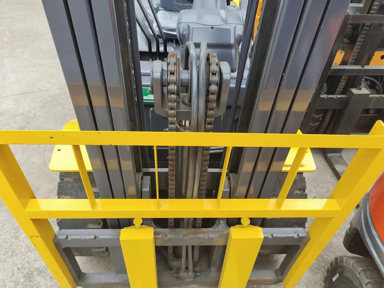 KOMATSU FD30 - رافعة شوكية ديزل: صور 5 KOMATSU FD30 - رافعة شوكية ديزل: صور 5