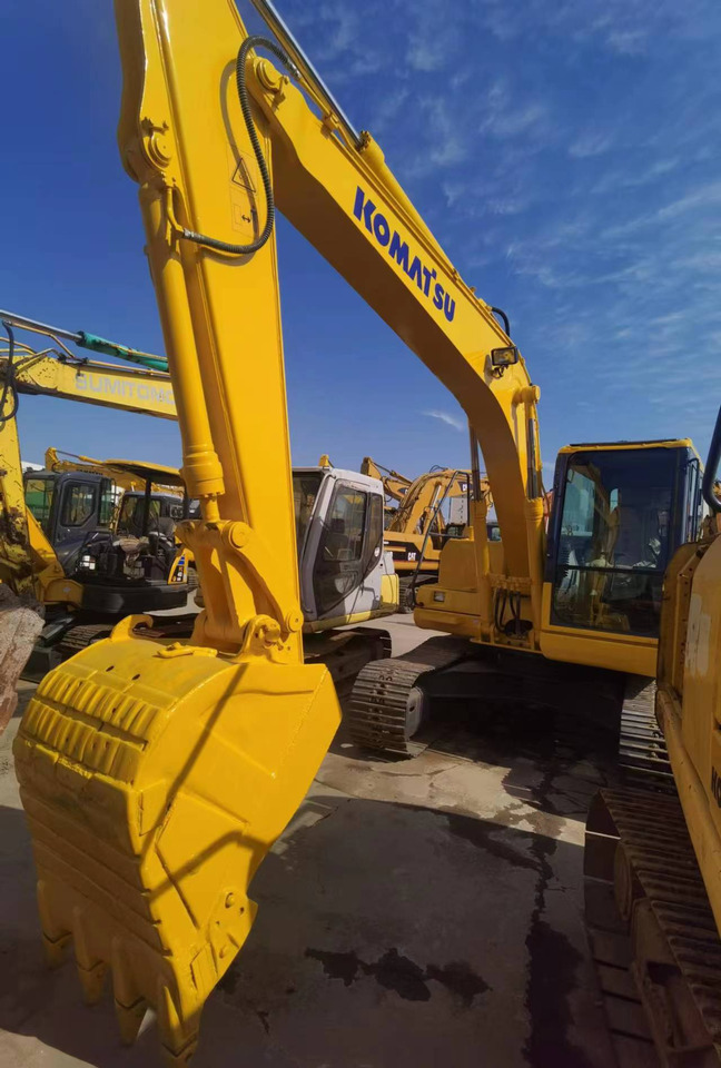 KOMATSU PC130-7 - حفارات زحافة: صور 4 KOMATSU PC130-7 - حفارات زحافة: صور 4