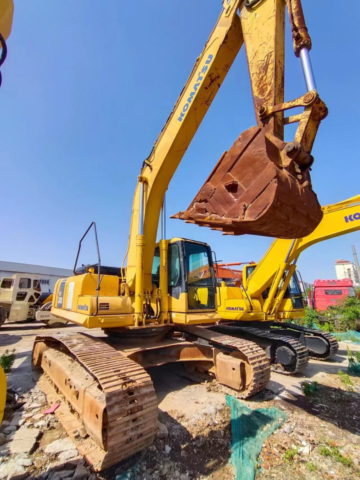 KOMATSU PC300-7 - حفارات زحافة: صور 2 KOMATSU PC300-7 - حفارات زحافة: صور 2