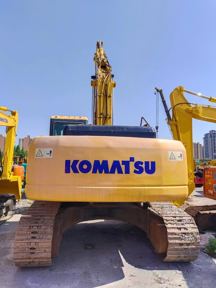 حفارات زحافة KOMATSU PC300-7: صور 8 حفارات زحافة KOMATSU PC300-7: صور 8