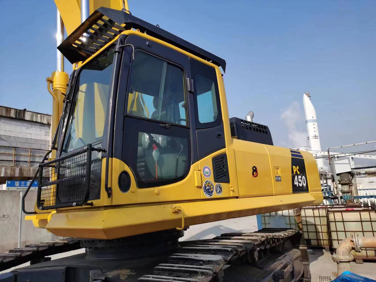 KOMATSU PC450-8 - حفارات زحافة: صور 2 KOMATSU PC450-8 - حفارات زحافة: صور 2