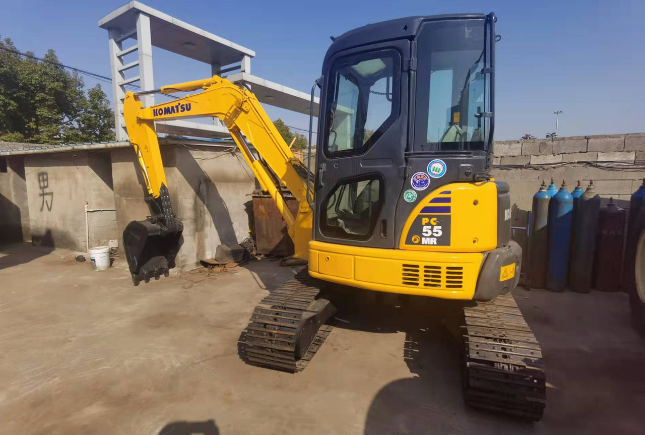 KOMATSU PC55MR-2 - حفارة مصغرة: صور 2 KOMATSU PC55MR-2 - حفارة مصغرة: صور 2