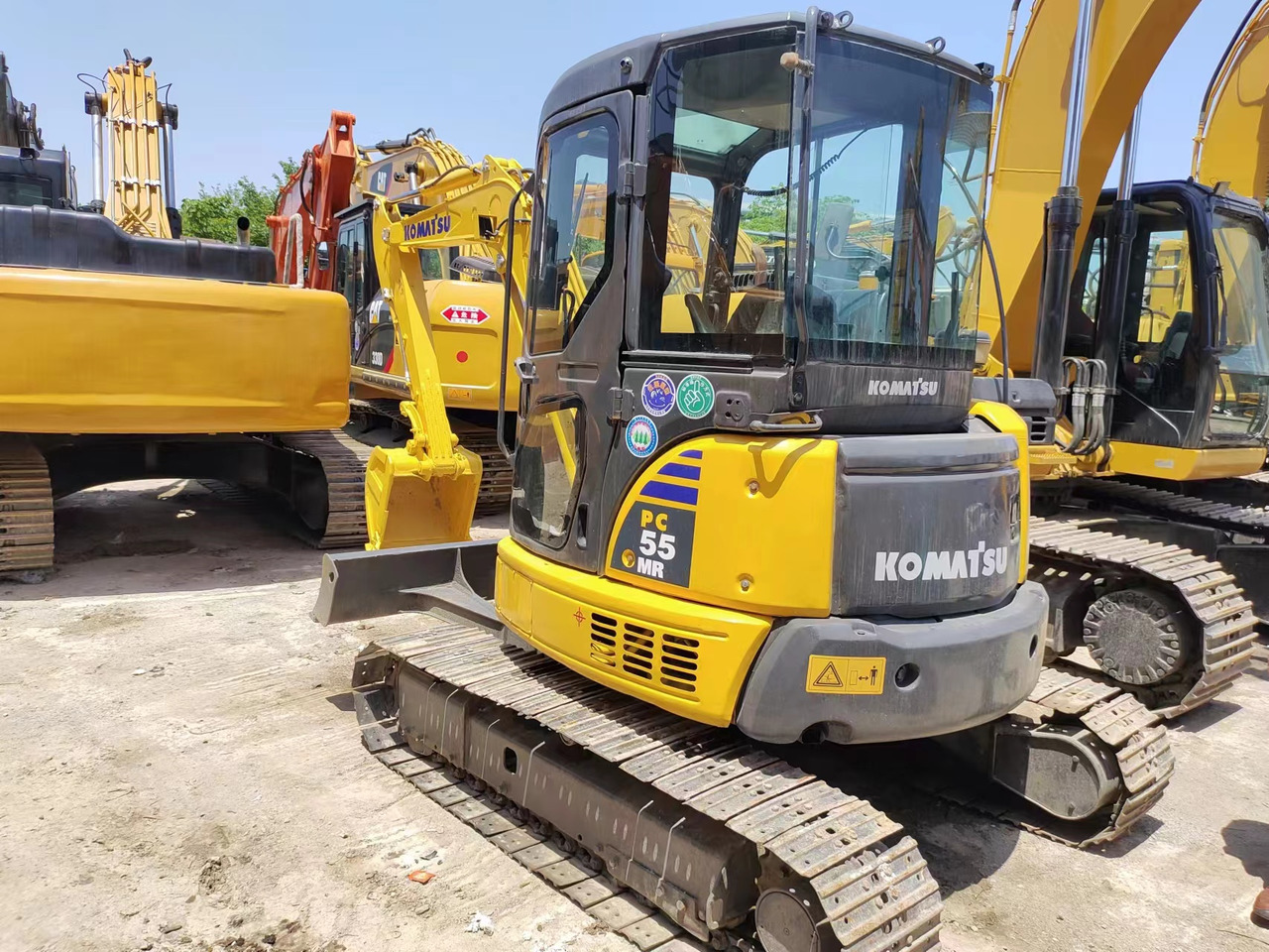 KOMATSU PC55MR - حفارة مصغرة: صور 2 KOMATSU PC55MR - حفارة مصغرة: صور 2