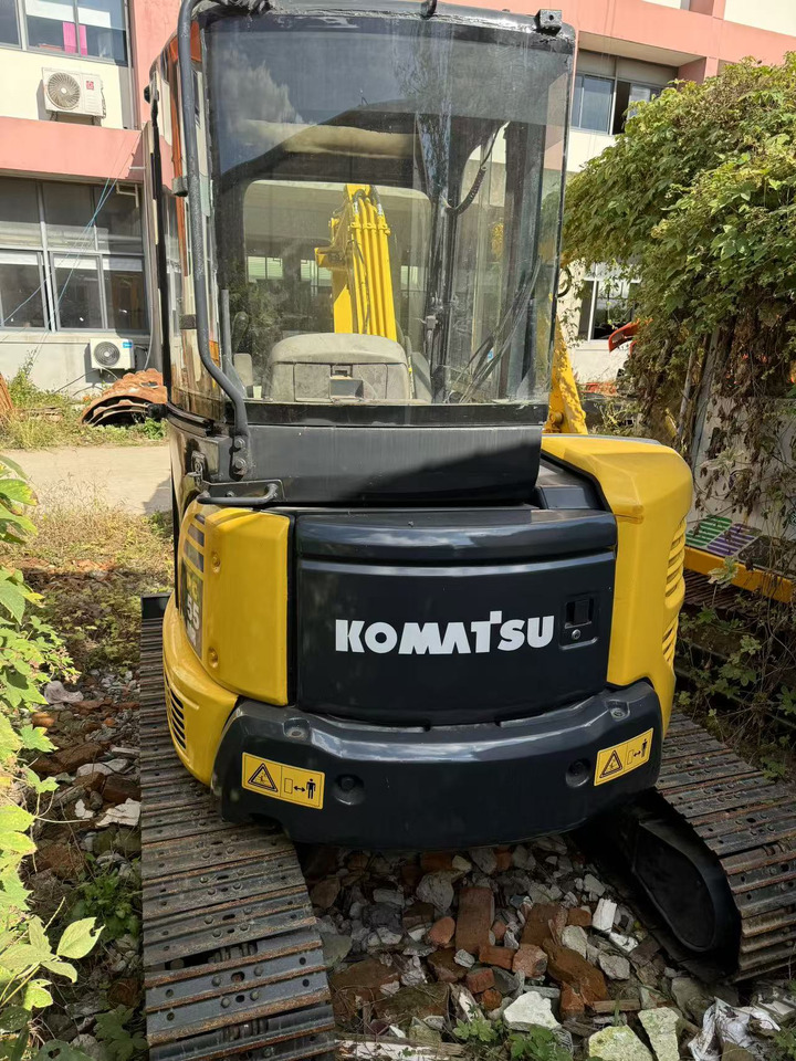 KOMATSU PC55MR - حفارة مصغرة: صور 2 KOMATSU PC55MR - حفارة مصغرة: صور 2