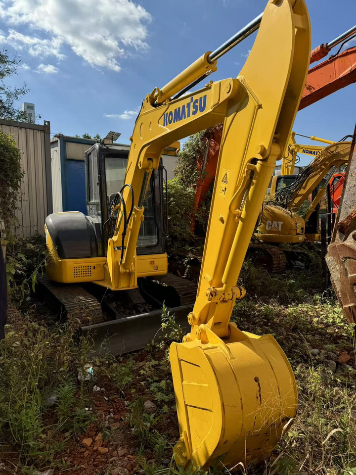 KOMATSU PC55MR - حفارة مصغرة: صور 3 KOMATSU PC55MR - حفارة مصغرة: صور 3