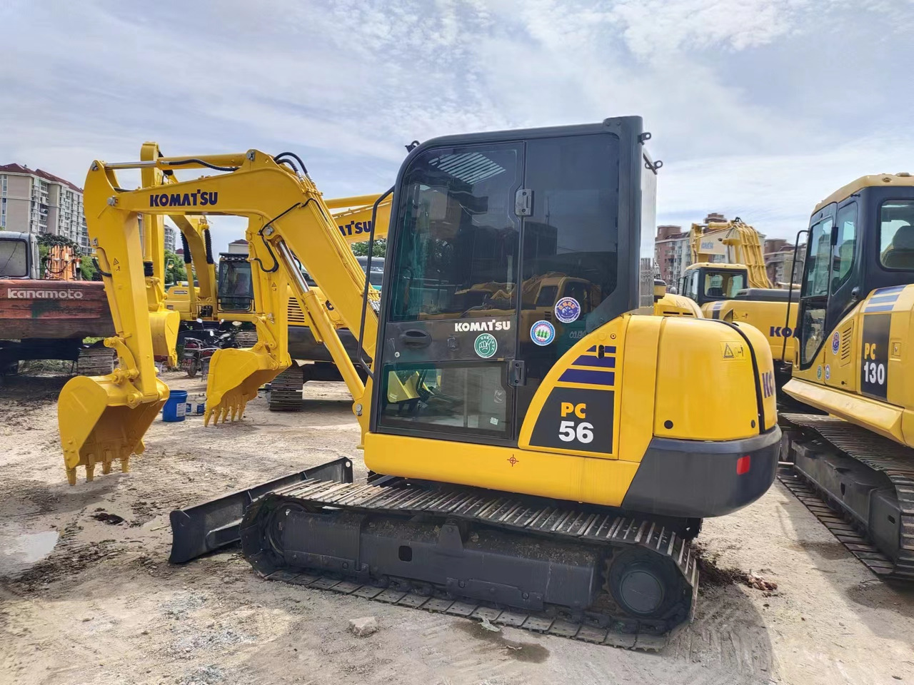 KOMATSU PC56-7 - حفارة مصغرة: صور 1 KOMATSU PC56-7 - حفارة مصغرة: صور 1