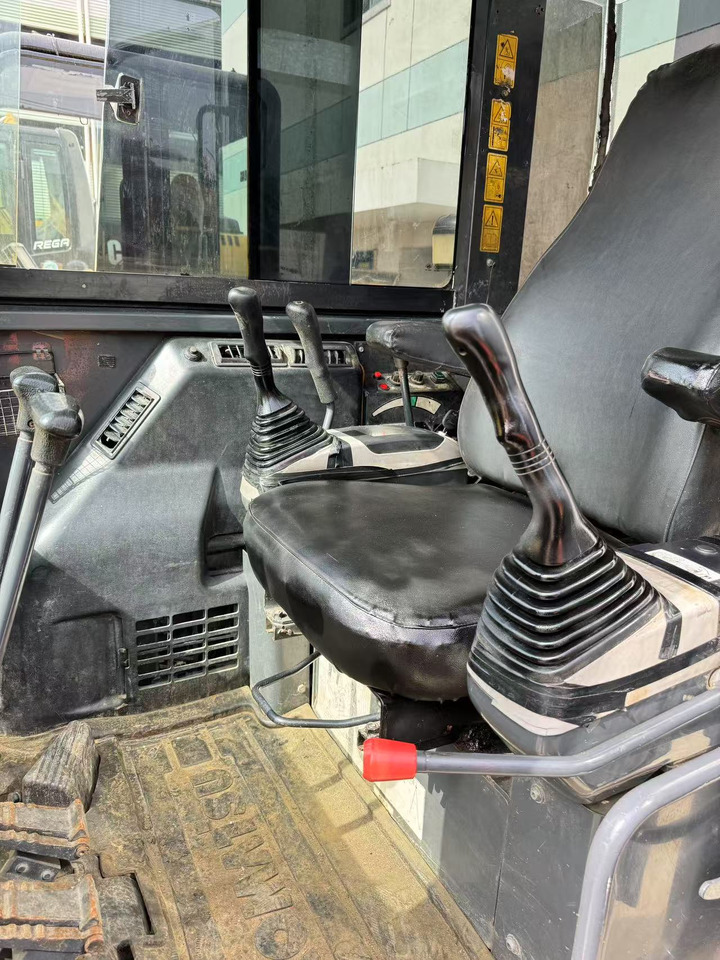 KOMATSU PC56-7 - حفارة مصغرة: صور 3 KOMATSU PC56-7 - حفارة مصغرة: صور 3