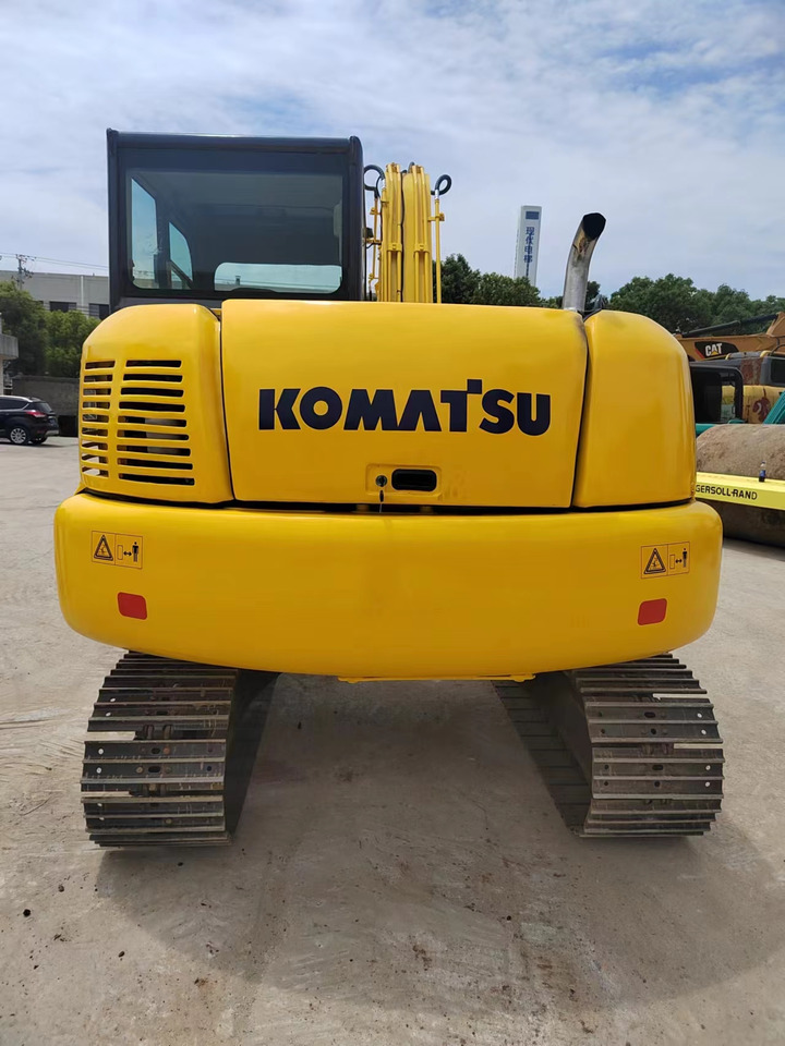 KOMATSU PC70-8 - حفارات زحافة: صور 3 KOMATSU PC70-8 - حفارات زحافة: صور 3