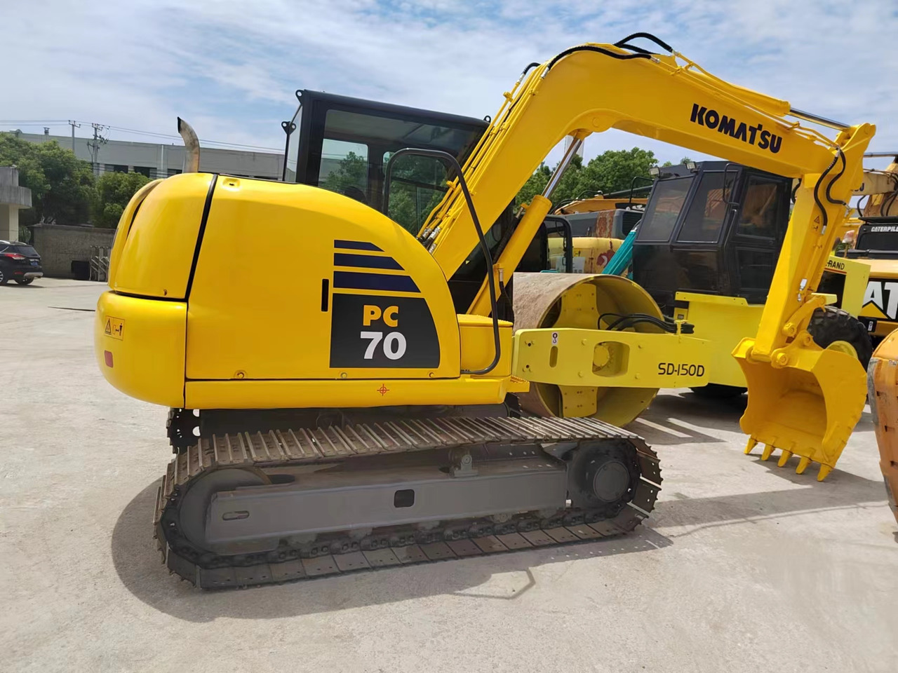 KOMATSU PC70-8 - حفارات زحافة: صور 2 KOMATSU PC70-8 - حفارات زحافة: صور 2
