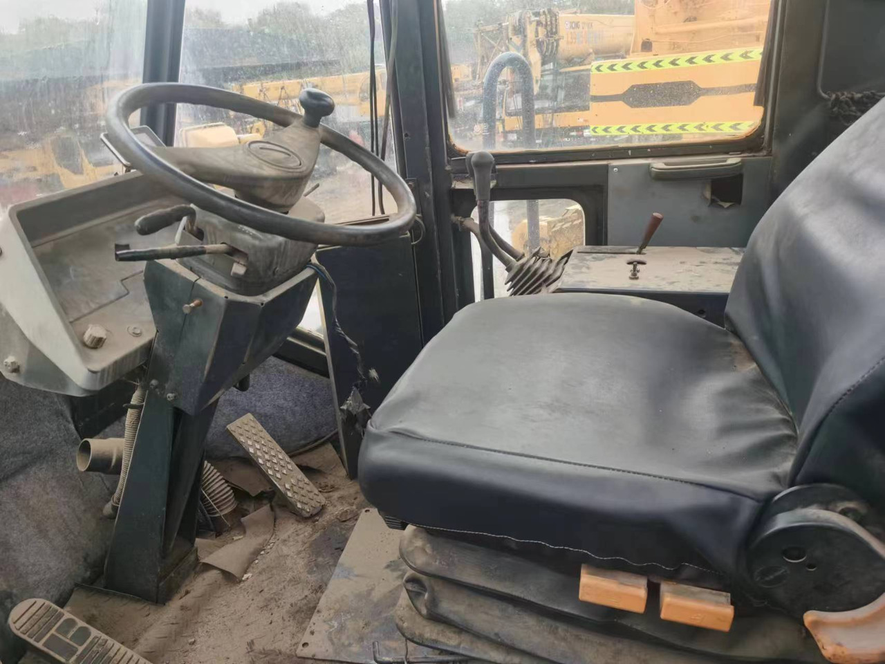 KOMATSU WA470 - اللودر بعجل: صور 4 KOMATSU WA470 - اللودر بعجل: صور 4