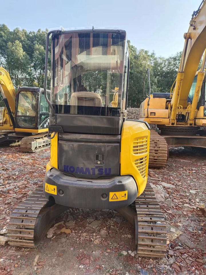 KOMATSU pc35 pc55 pc60 pc70 - حفارة مصغرة: صور 3 KOMATSU pc35 pc55 pc60 pc70 - حفارة مصغرة: صور 3