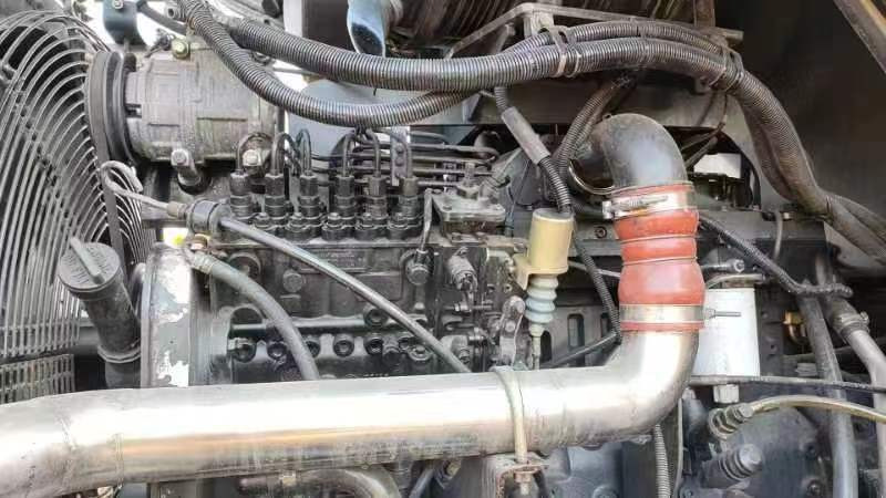 LIUGONG 856H cummins engine - اللودر بعجل: صور 5 LIUGONG 856H cummins engine - اللودر بعجل: صور 5