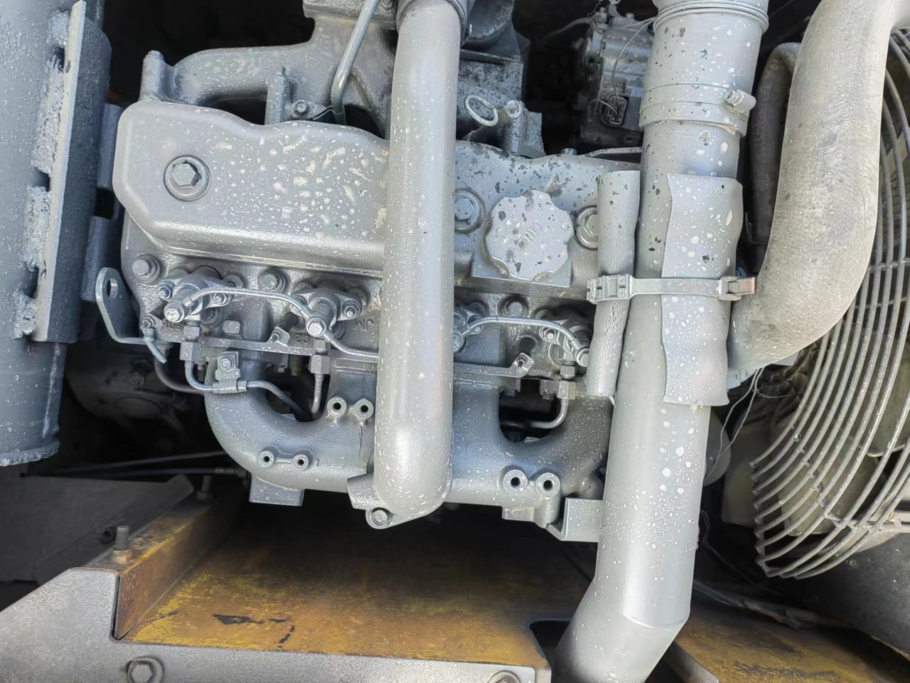 SANY SY135c - حفارات زحافة: صور 5 SANY SY135c - حفارات زحافة: صور 5